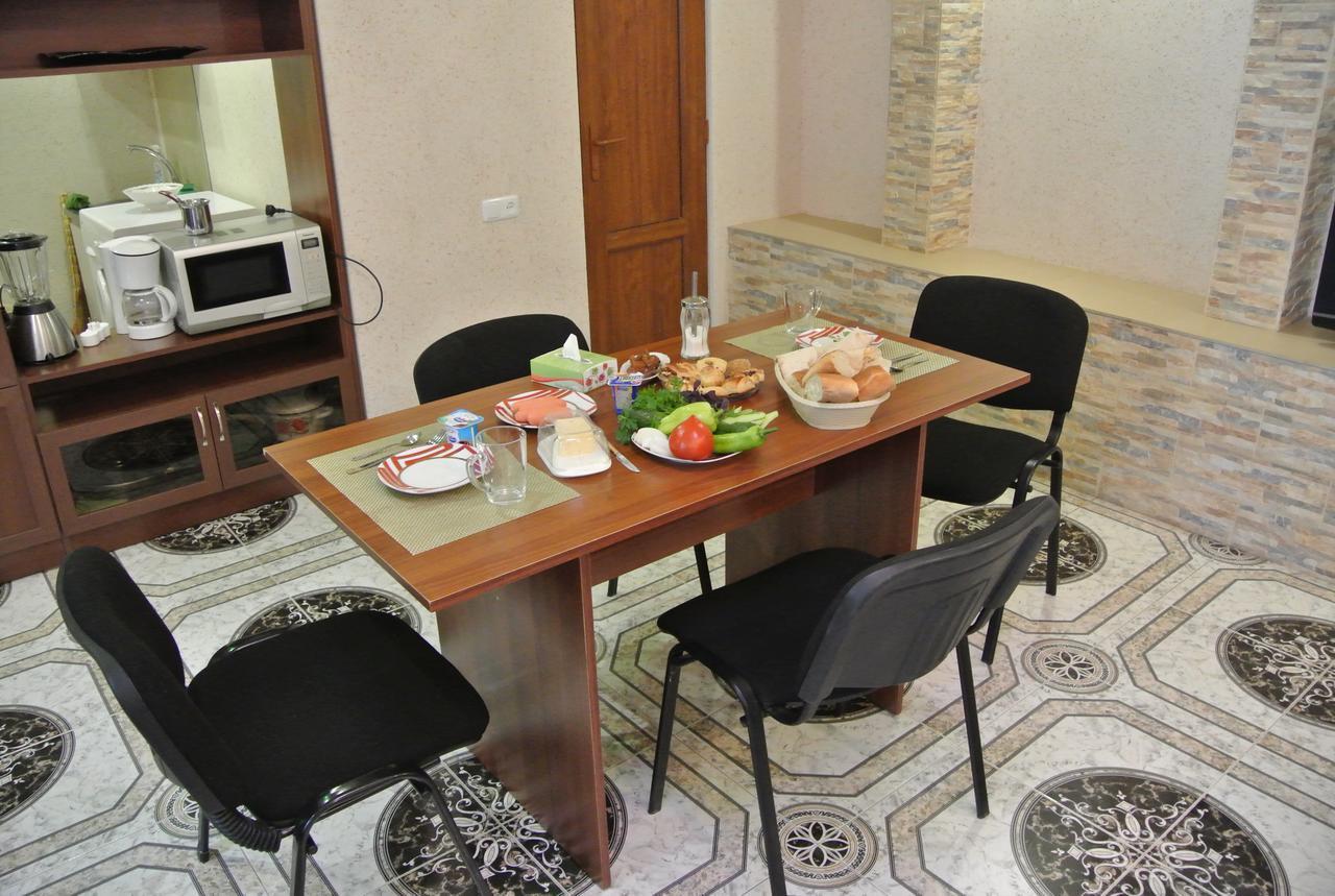 Armenia Guest House In Komitas Yerevan Exterior photo