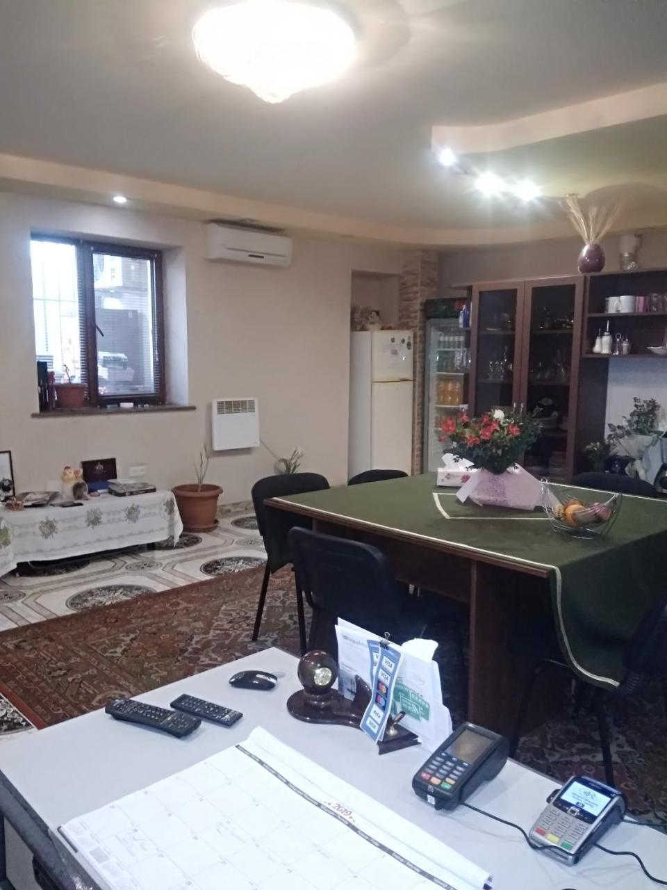 Armenia Guest House In Komitas Yerevan Exterior photo